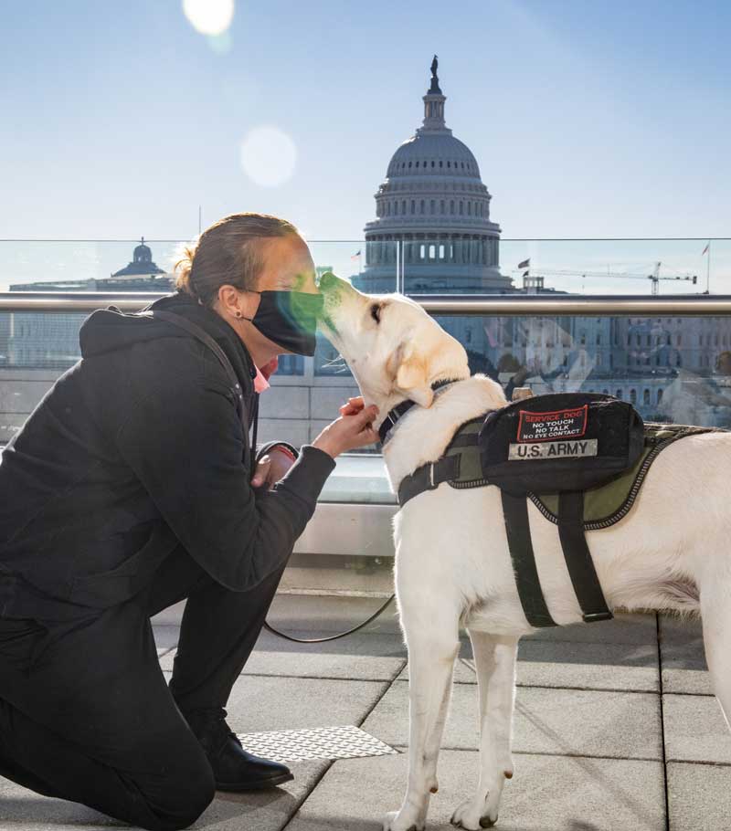 Service Dog Gives a Community of Veterans a Helping Paw